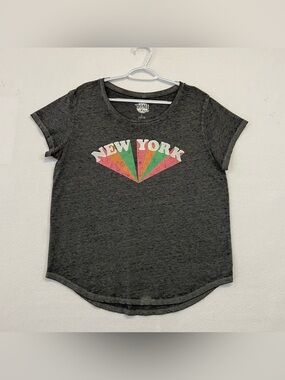 Home Free Women’s Gray graphic Knit Top SZ L